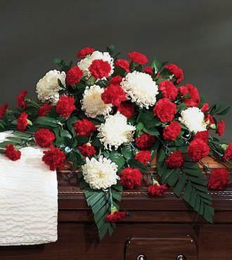 Casket_Spray_Carnations_Mums_8b4eee3a-0738-4343-bd93-61f9a2e32543_large-a.jpg