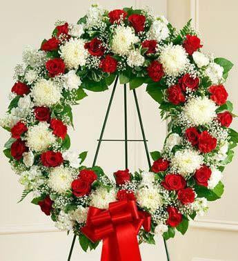 Serene_Blessings_Standing_Wreath_Bright_-_Red_White_large-a.jpg