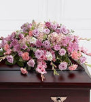 The_FTD_Immorata_Casket_Spray_b19cfd99-e1e3-4a73-ab9b-6e8818b8f6bf_large-a.jpg