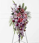 The_FTD_Tender_Touch_Standing_Spray_large-a.jpg